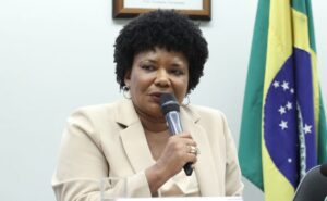 Comissões da Câmara cobram explicações da ministra da Cultura sobre shows feitos no carnaval – Notícias