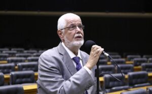 Comissão aprova projeto que prorroga dedução do IR para doações a programas de saúde – Notícias