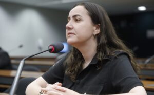 Comissão aprova projeto que exige estratégia na escola para prevenção de acidentes e doenças – Notícias