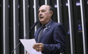 Comissão debate falta de dados sobre crianças traqueostomizadas no Brasil – Notícias