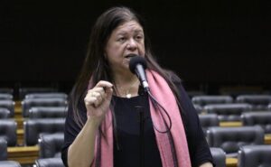 Comissão aprova projeto que cria o “Pix Pensão” para facilitar pagamento de pensão alimentícia – Notícias