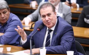 Projeto regulamenta cláusula de não concorrência em contratos de trabalho – Notícias