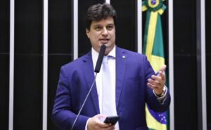 Comissão aprova regulamentação da atividade de operador logístico no Brasil – Notícias