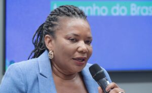 Ministra da Cultura nega irregularidade em contratações para shows durante o Carnaval – Notícias