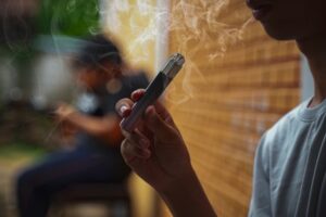 Comissão debate prejuízos do uso de cigarros eletrônicos por crianças e adolescentes – Notícias