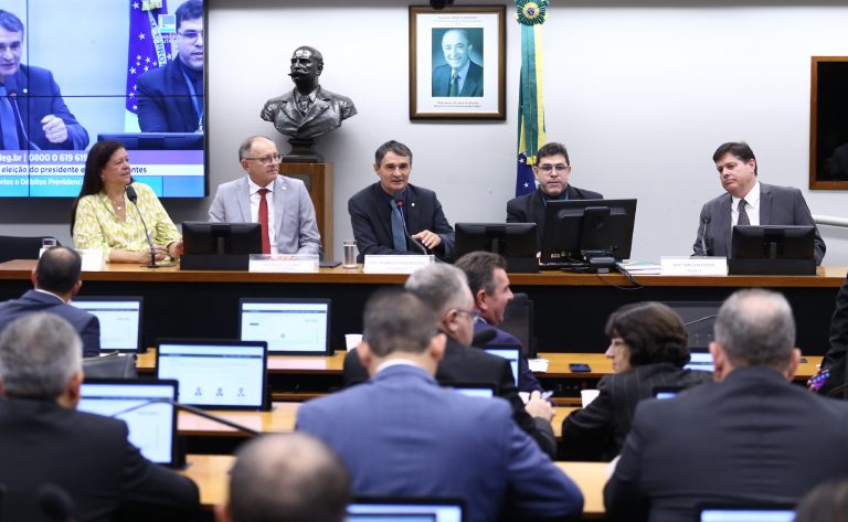 Instalada comissão sobre proposta que estende prazos para prefeituras parcelarem dívidas com a Previdência – Notícias