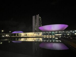 Congresso se ilumina de lilás pelo Dia de Conscientização sobre a Síndrome de Edwards – Notícias