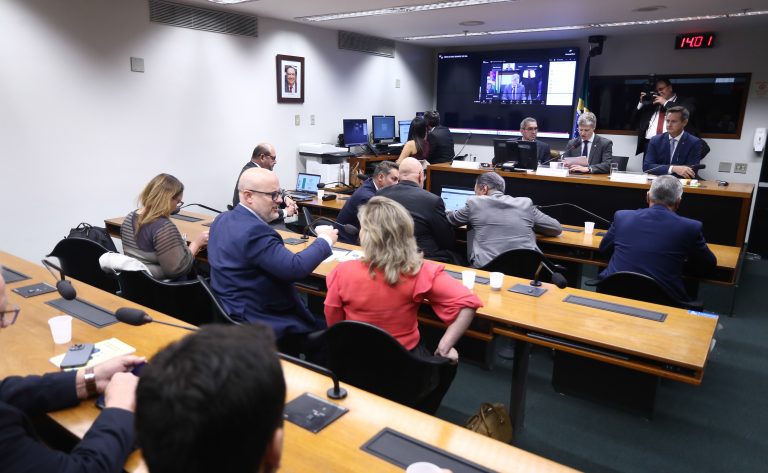 Governos federal e estadual apresentam balanço de ações pós-tragédia no RS, em meio a críticas de empresários – Notícias
