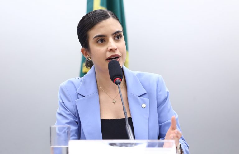 Comissão de Educação aprova punição para empresas e órgãos públicos que não tenham sites acessíveis – Notícias