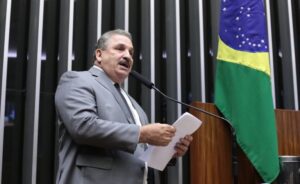 Projeto limita carga de trabalho mensal de policiais civis e militares em 144 horas – Notícias