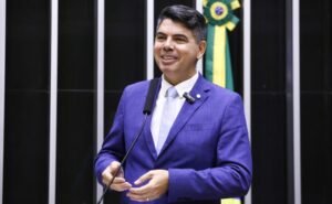 Projeto aumenta pena para feminicídio cometido contra a própria mãe – Notícias