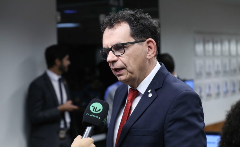 Comissão discute liberdade de imprensa e violência contra jornalistas – Notícias