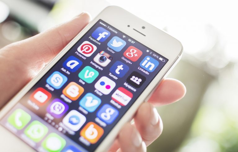 Comissão discute projeto que atribui à Anatel a regulação das plataformas digitais no Brasil – Notícias
