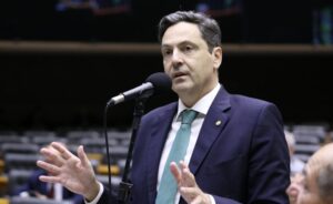 Projeto autoriza estados a legislarem sobre questões do direito do trabalho – Notícias