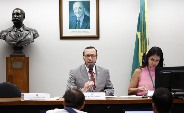 Comissão promove debate sobre fundos militares de defesa – Notícias