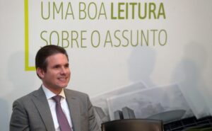 Motta afirma que revista jurídica da Câmara vai ajudar na promoção da estabilidade institucional do País – Notícias