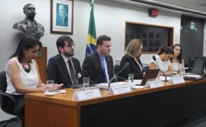 Ministério da Educação pede cautela na definição da meta de ensino integral no PNE – Notícias