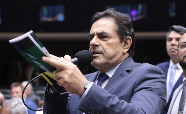 Comissão aprova alívio financeiro a produtos rurais de MG afetados por desastres naturais – Notícias