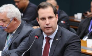 Comissão aprova livre estacionamento para oficiais de justiça em serviço – Notícias