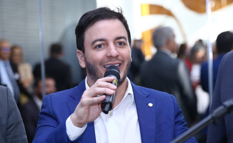 Comissão aprova proposta que torna crime a prática ilegal de medicina veterinária – Notícias