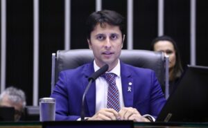 Comissão aprova política de proteção de direitos de pessoas com síndrome de Tourette – Notícias