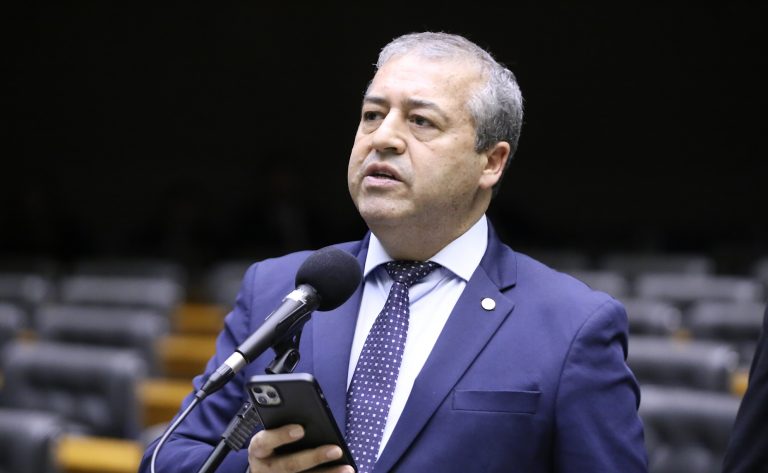 Comissão aprova indenização para parentes e vítimas de incêndio na boate Kiss – Notícias