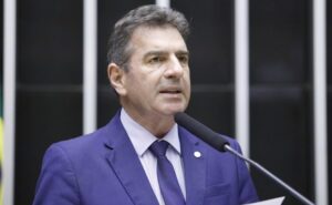 Comissão aprova instalação e conservação de equipamentos coletivos como diretriz da política urbana – Notícias