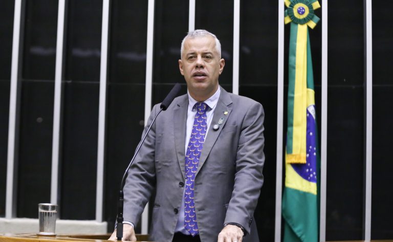 Projeto proíbe fiscos de compartilhar informações bancárias de clientes – Notícias