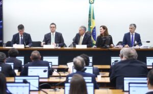 Ministro da Previdência garante que governo estancou fraude de desconto indevido no INSS – Notícias