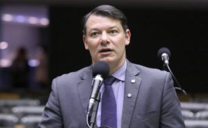 Comissão de Constituição e Justiça aprova proposta que dá prazo de validade a testamento de emergência – Notícias