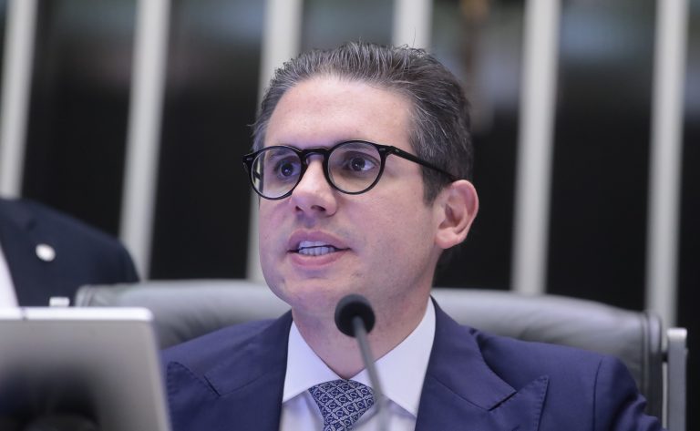 Motta defende políticas públicas que valorizem o setor de transporte de cargas – Notícias