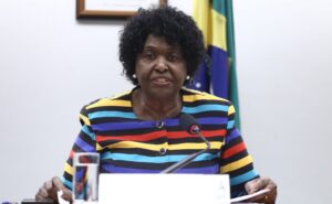 Comissão aprova medidas para incluir donas de casa no mercado de trabalho – Notícias