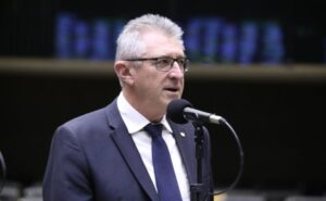 Comissão aprova projeto que cria linha de crédito para armazenagem e irrigação no campo – Notícias