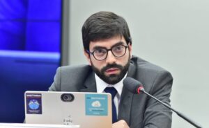 Especialistas defendem amplo acesso a dados para treinar modelos de IA e evitar erros – Notícias