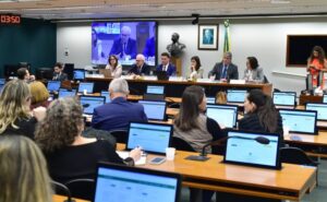 Governo defende Plano Nacional de Educação com meta de 3 milhões de matrículas em cursos de qualificação profissional – Notícias