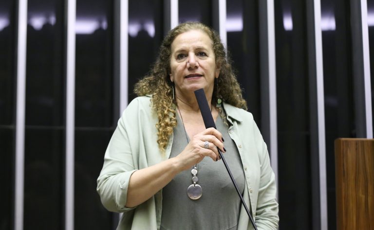 Comissão aprova assistência psicossocial no SUS a mulheres vítimas de violência – Notícias