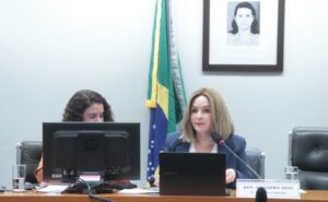Entidades educacionais fazem sugestões para a gestão democrática do ensino – Notícias