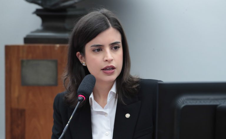 Proposta permite propaganda eleitoral em duas línguas – Notícias