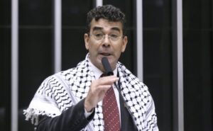 Defensores da causa palestina denunciam violações do direito internacional e pedem justiça para palestinos – Notícias