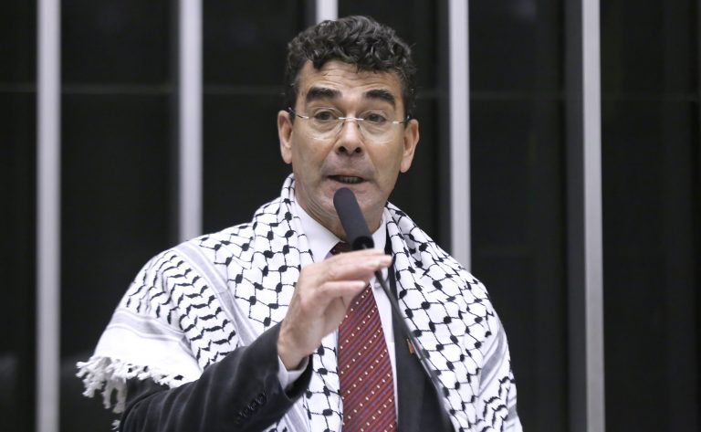 Defensores da causa palestina denunciam violações do direito internacional e pedem justiça para palestinos – Notícias