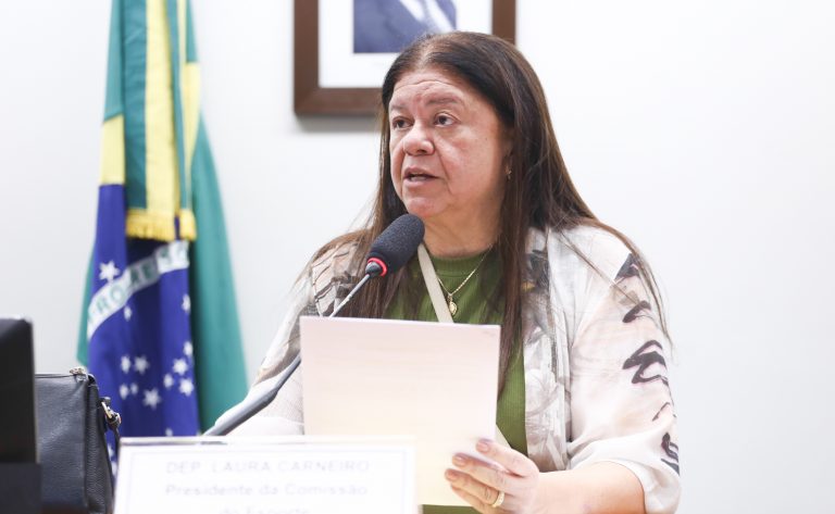 Comissão aprova competência de conselhos tutelares para prevenção de suicídios de crianças – Notícias