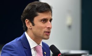 CCJ aprova piso de R$ 4.650 para fisioterapeutas e terapeutas ocupacionais – Notícias