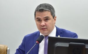 Comissão aprova medidas para incentivar o diagnóstico precoce de pessoas com autismo – Notícias